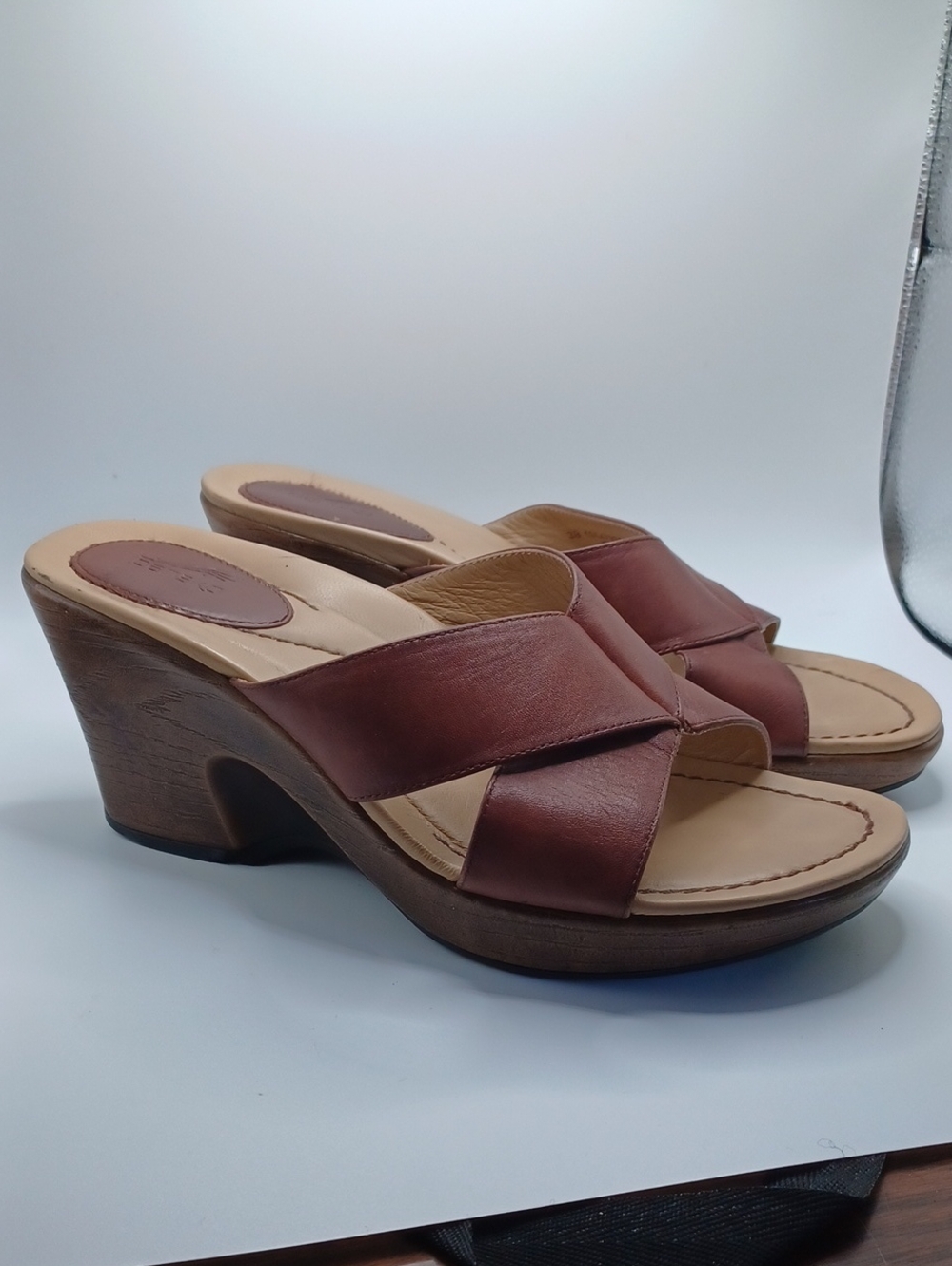 Dansko Neeci Brown Leather Wedge Slide Sandals Criss Cross Wood like Heel EU 38
